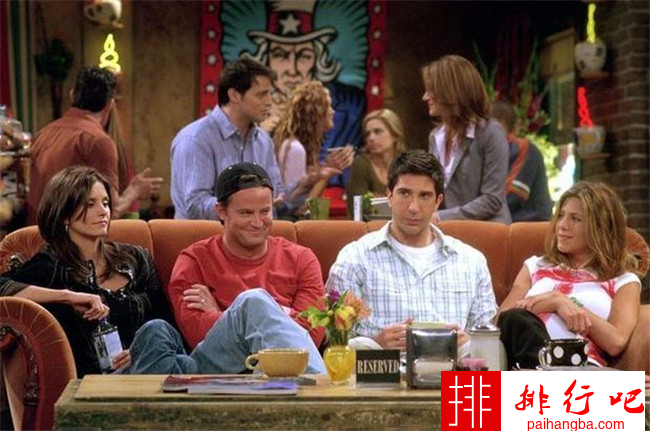 电视上最著名的10个沙发 让角色聚集在一起的神奇物品